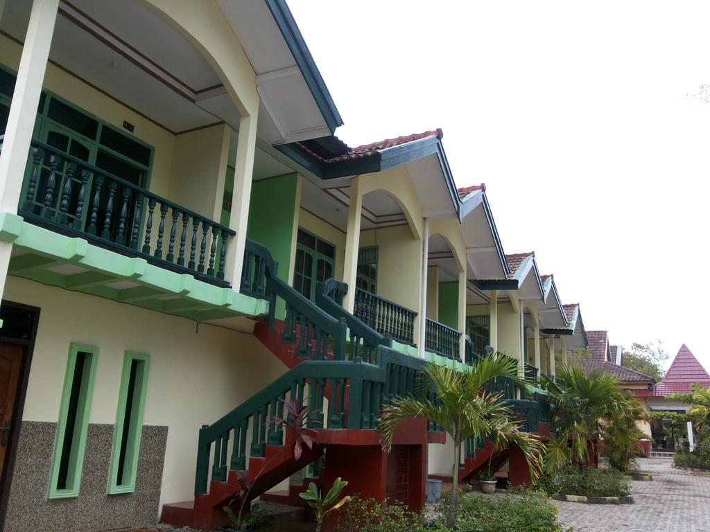 Pasir Putih Resort Bengkulu Chambre photo